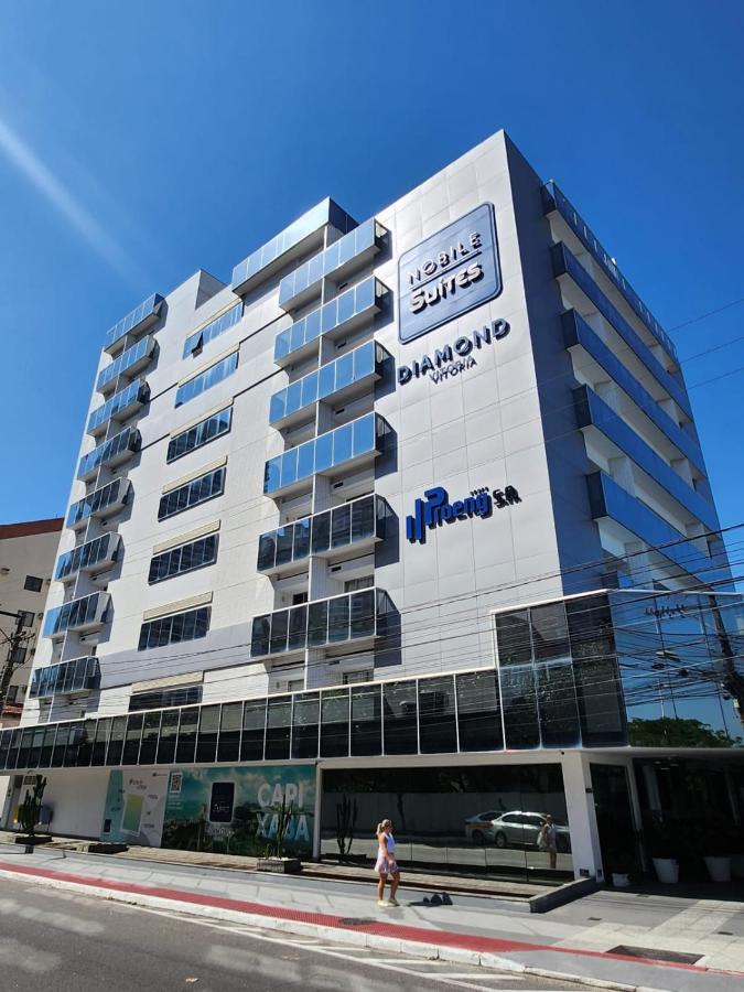 La Quinta Inn & Suites by Wyndham Denton - University Drive