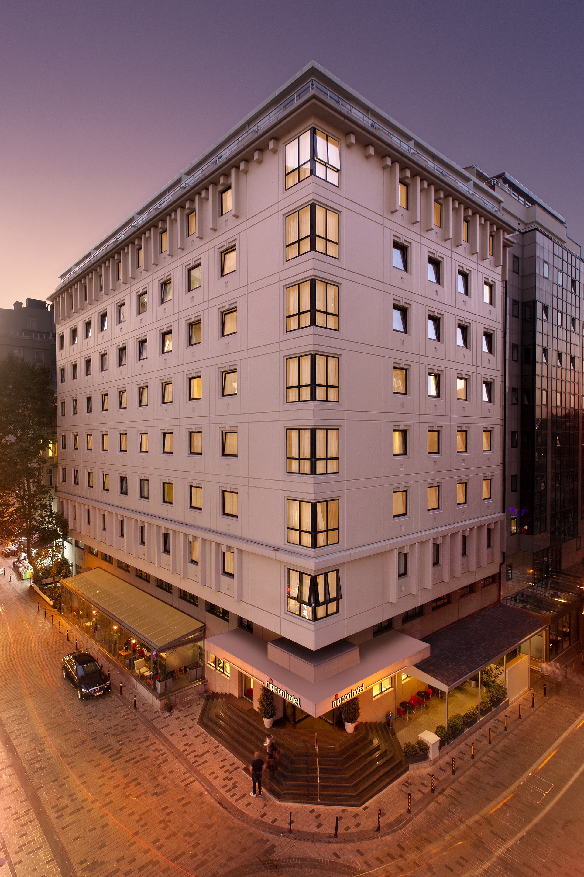 Nippon Hotel