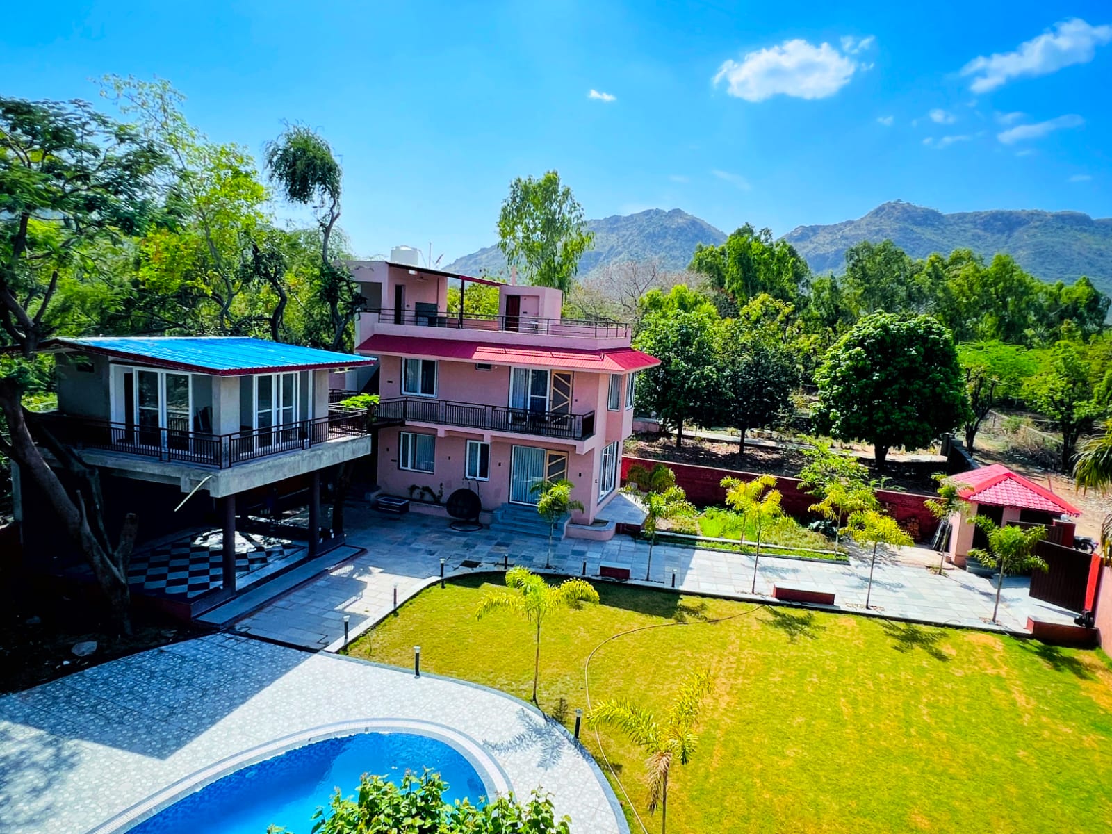 Hotel Paradise Green