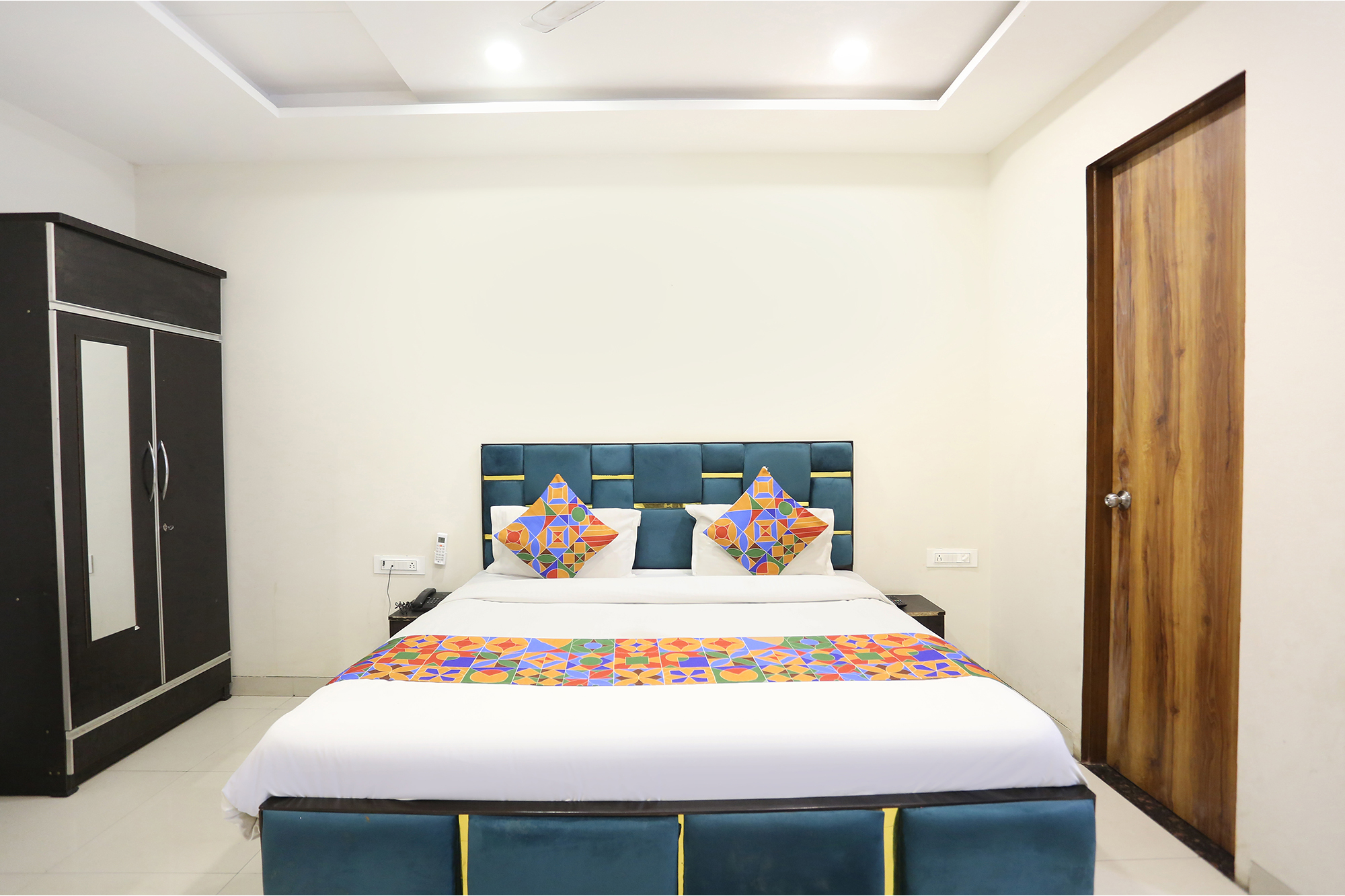 FabHotel Shiv Rachna