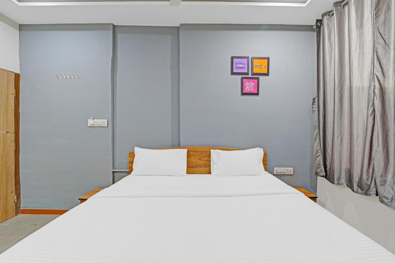 OYO Flagship 806254 Hotel King's Land