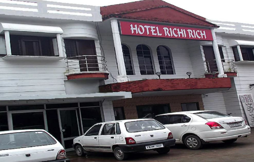 Hotel Richi Rich