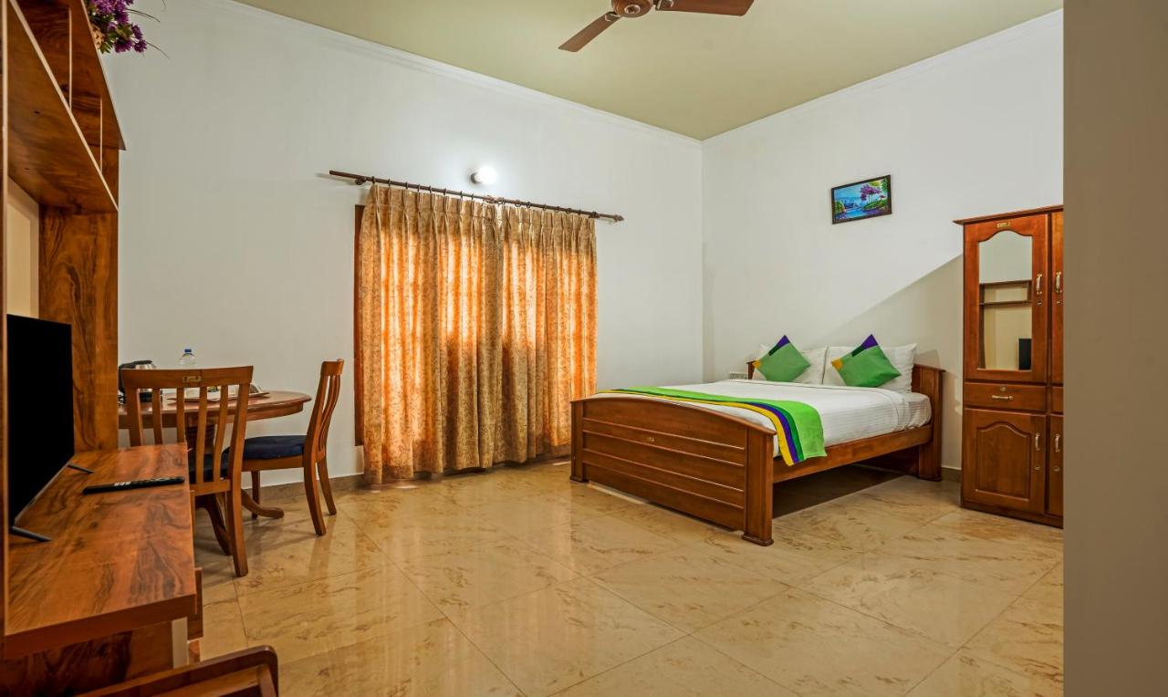 Itsy Hotels Classiyo Munnar Crown Resorts