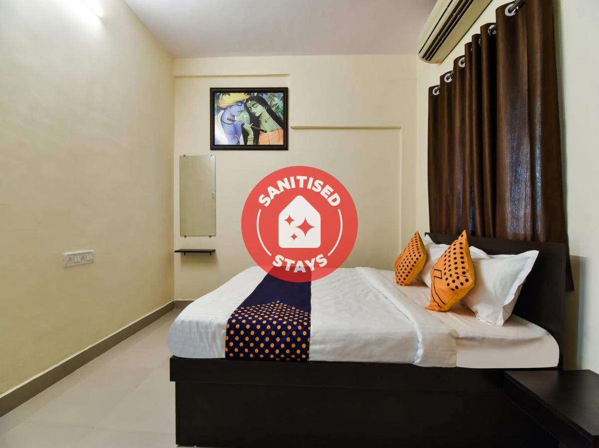 SPOT ON 74801 Carnival Resorts