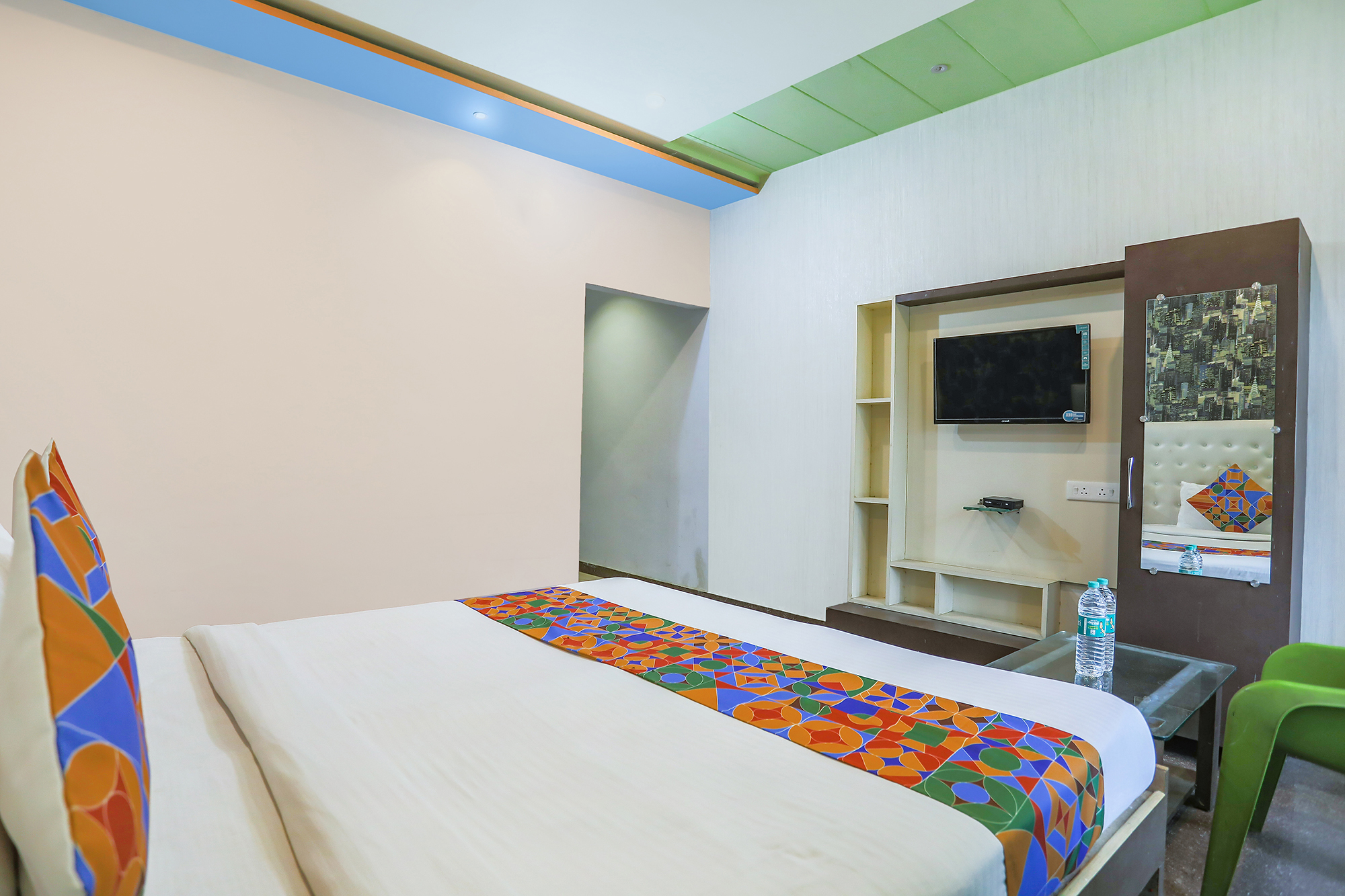 FabHotel Kriti Green