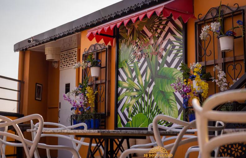 Hotel Mayvilas, Luxury Boutique Stays