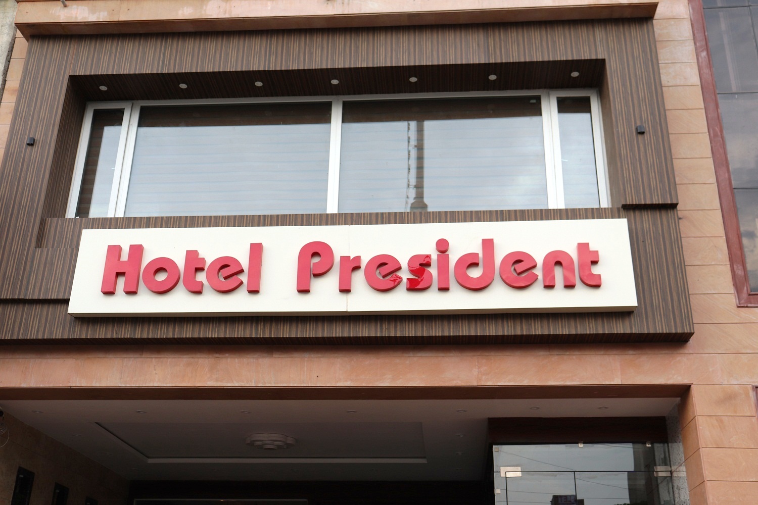 Hotel President
