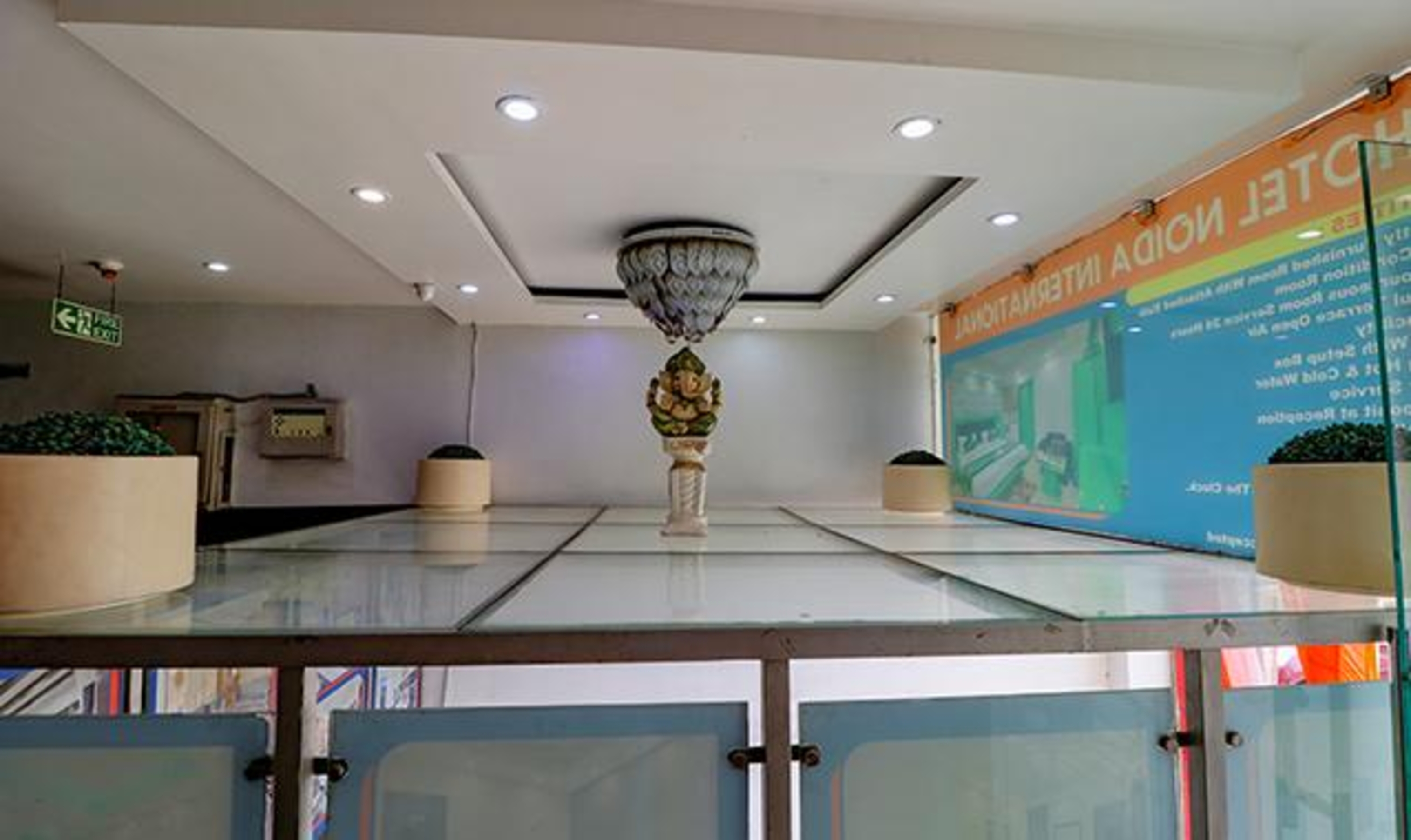 FabHotel F9 Noida Sector 11