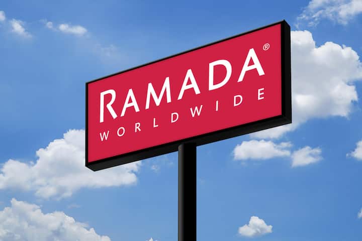 Ramada Encore by Wyndham Lucknow Airport