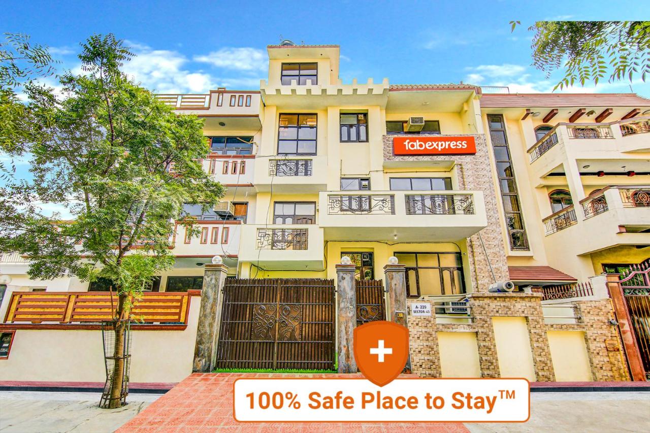 FabExpress Royal Ashray - Fully Vaccinated Staff