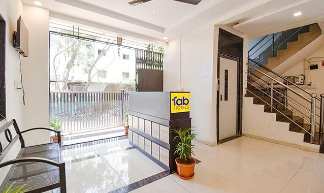 FabHotel The Golden Leaf