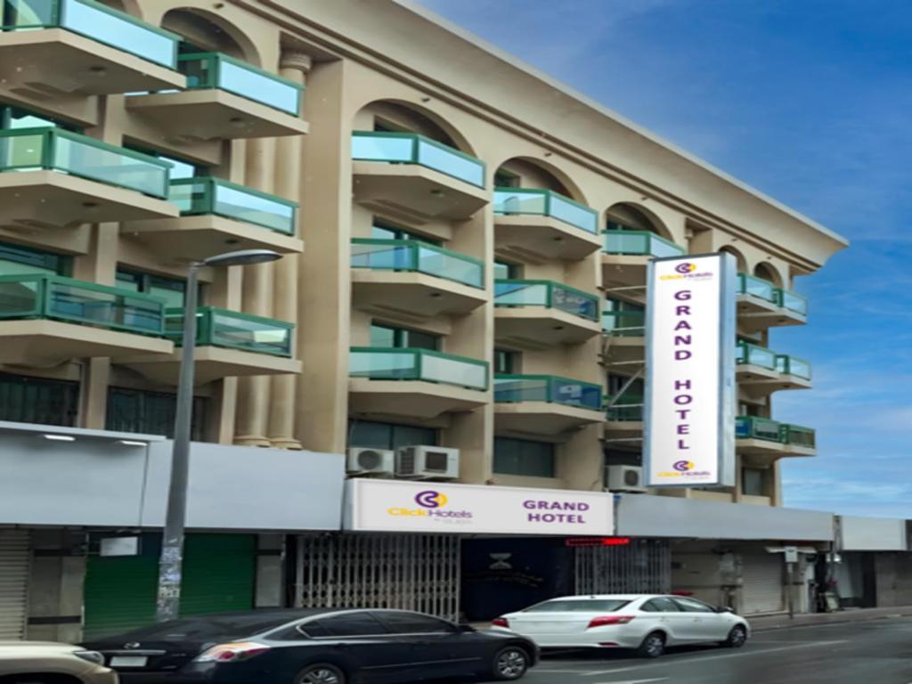 Click Grand Hotel