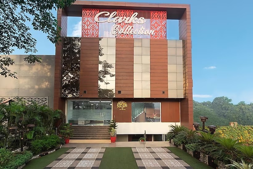 Hotel Sparsh by Clark’s collection