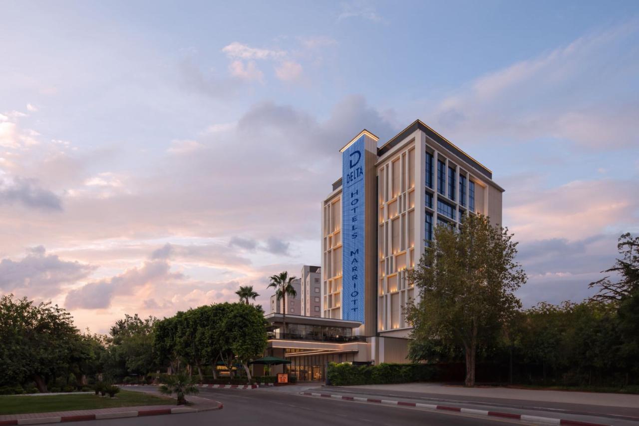 Delta Hotels by Marriott Antalya Lara