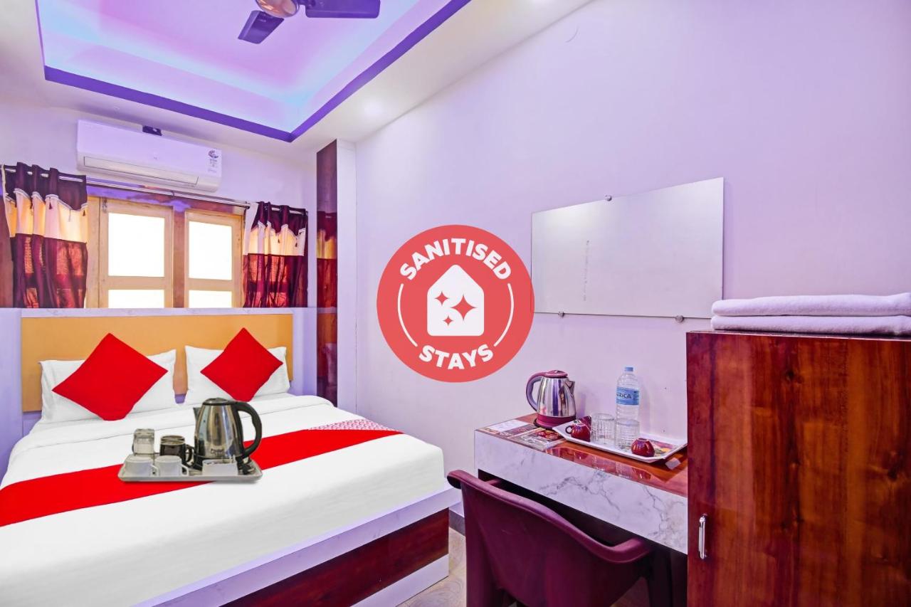 OYO Flagship 701132 Diamond Residency