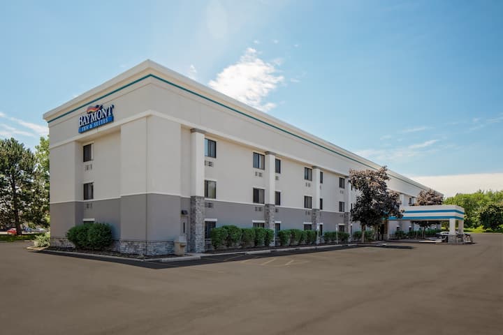 Baymont by Wyndham Detroit Airport/Romulus