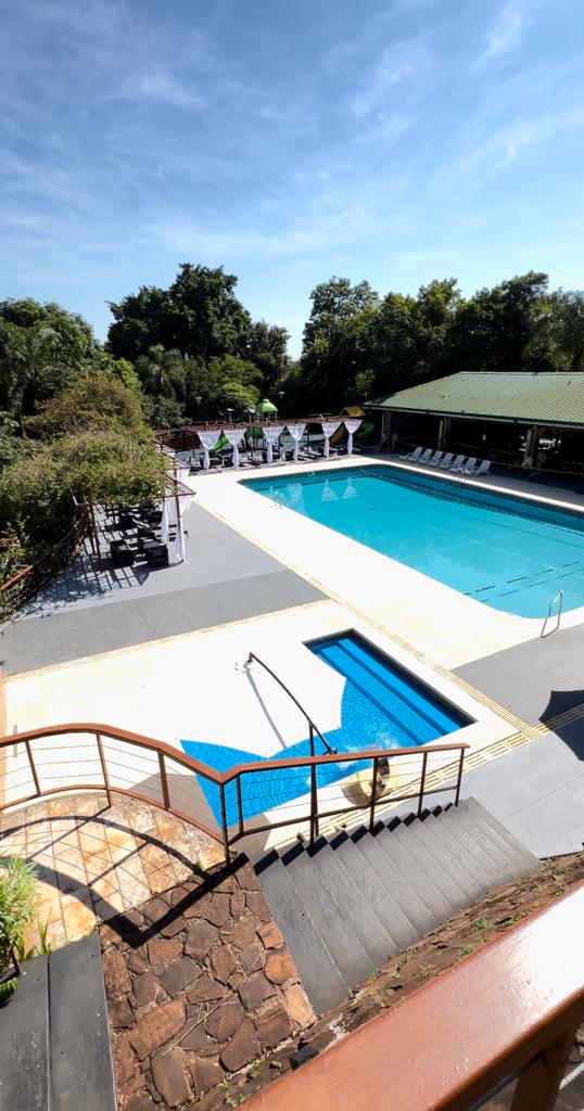 Hotel Raices Esturion