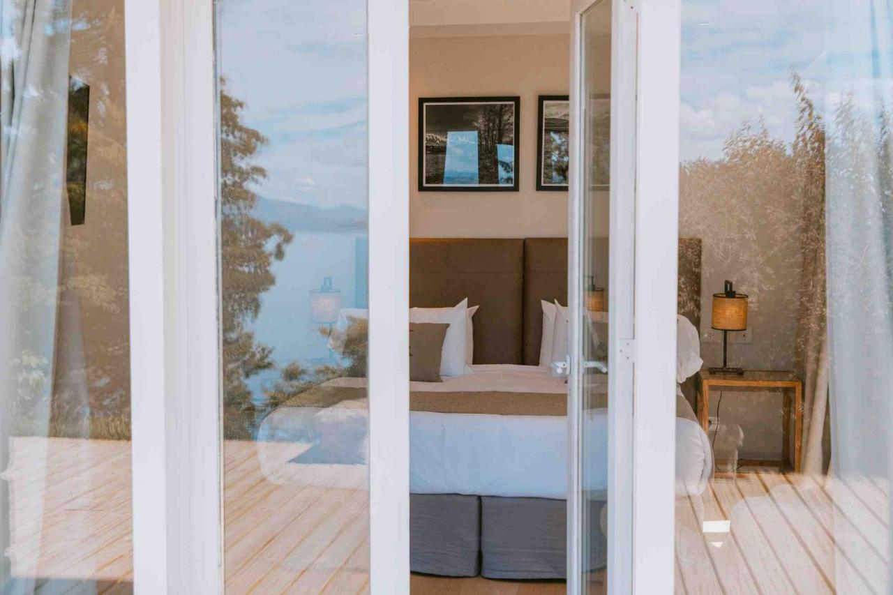 La Cascada Casa Patagónica by DON