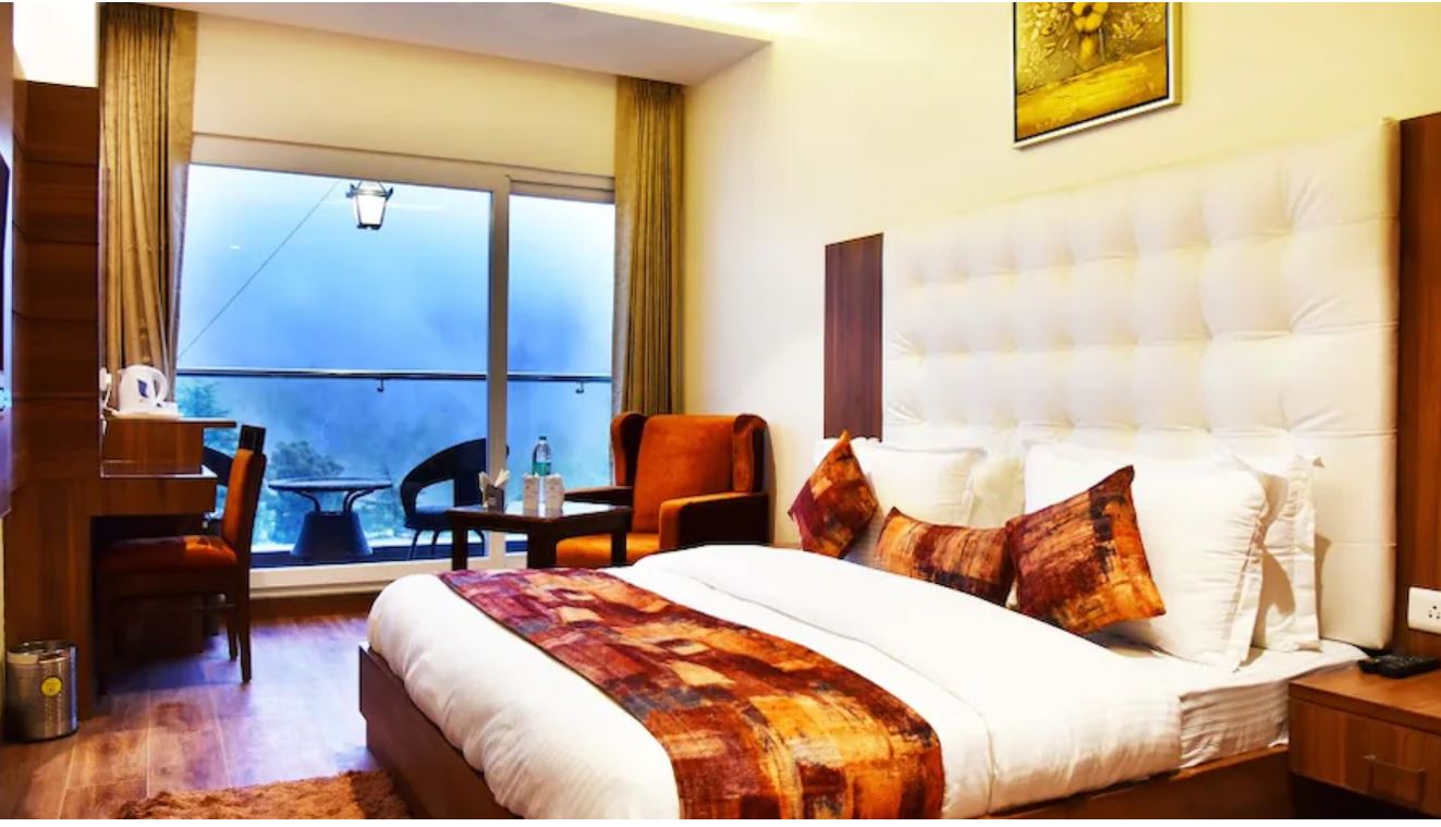 Hotel RV Inn - Luxury Hotel In Bhagsu Nag