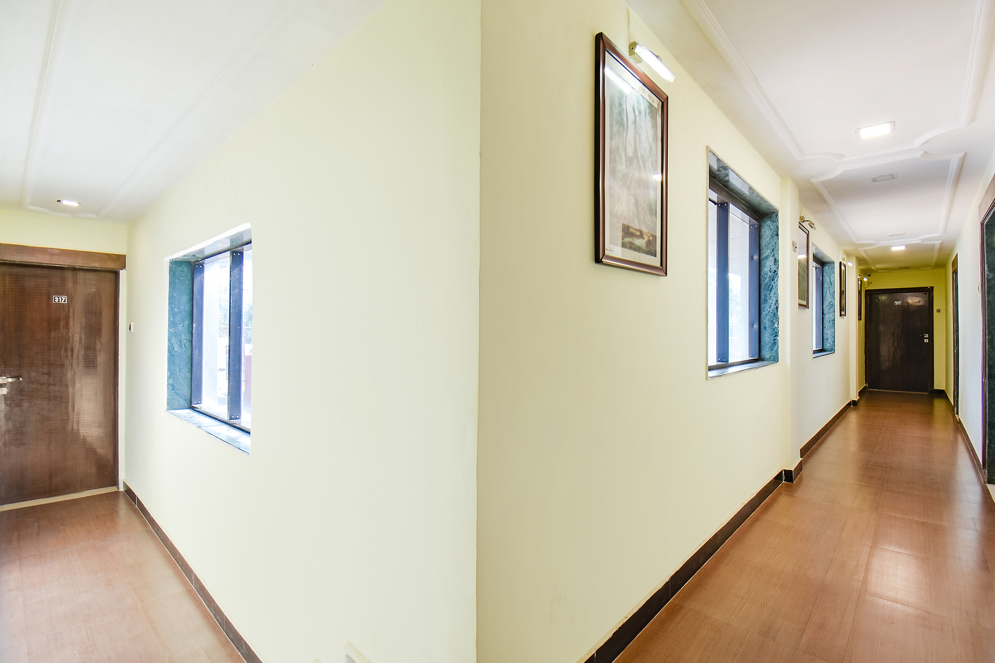 FabHotel Hillview Furnished Stays