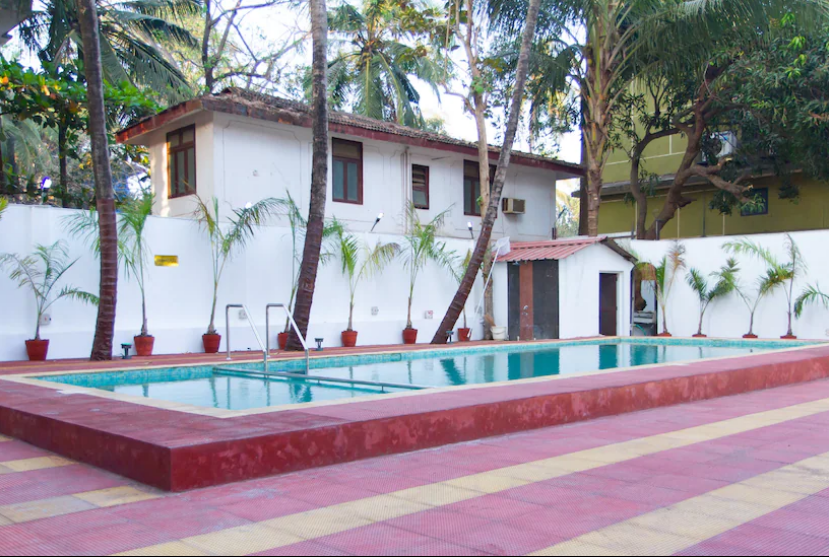 Hotel Karishma Grand