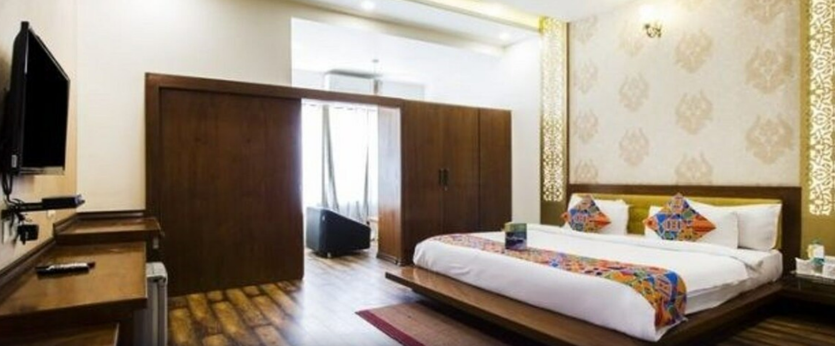 Hotel Golden Sands, Jaipur