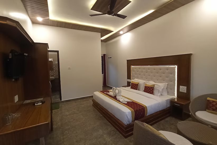 Corbett Milestone Resort