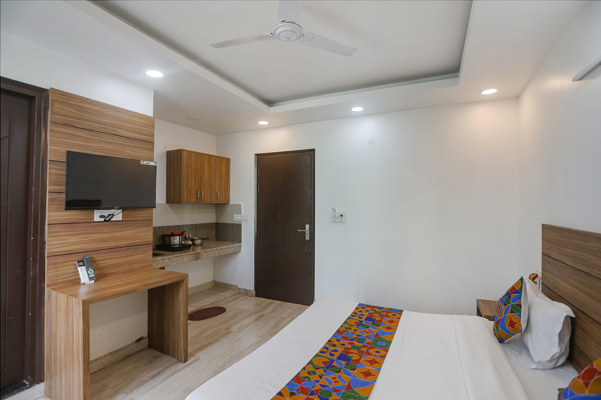 FabHotel Unique Stay