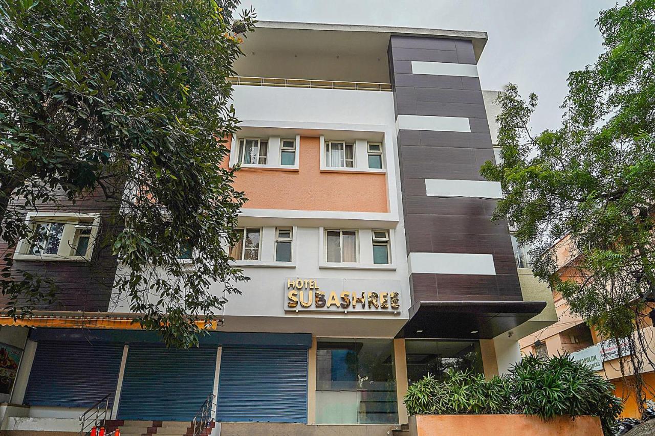 Townhouse 14406 Hotel Subashree