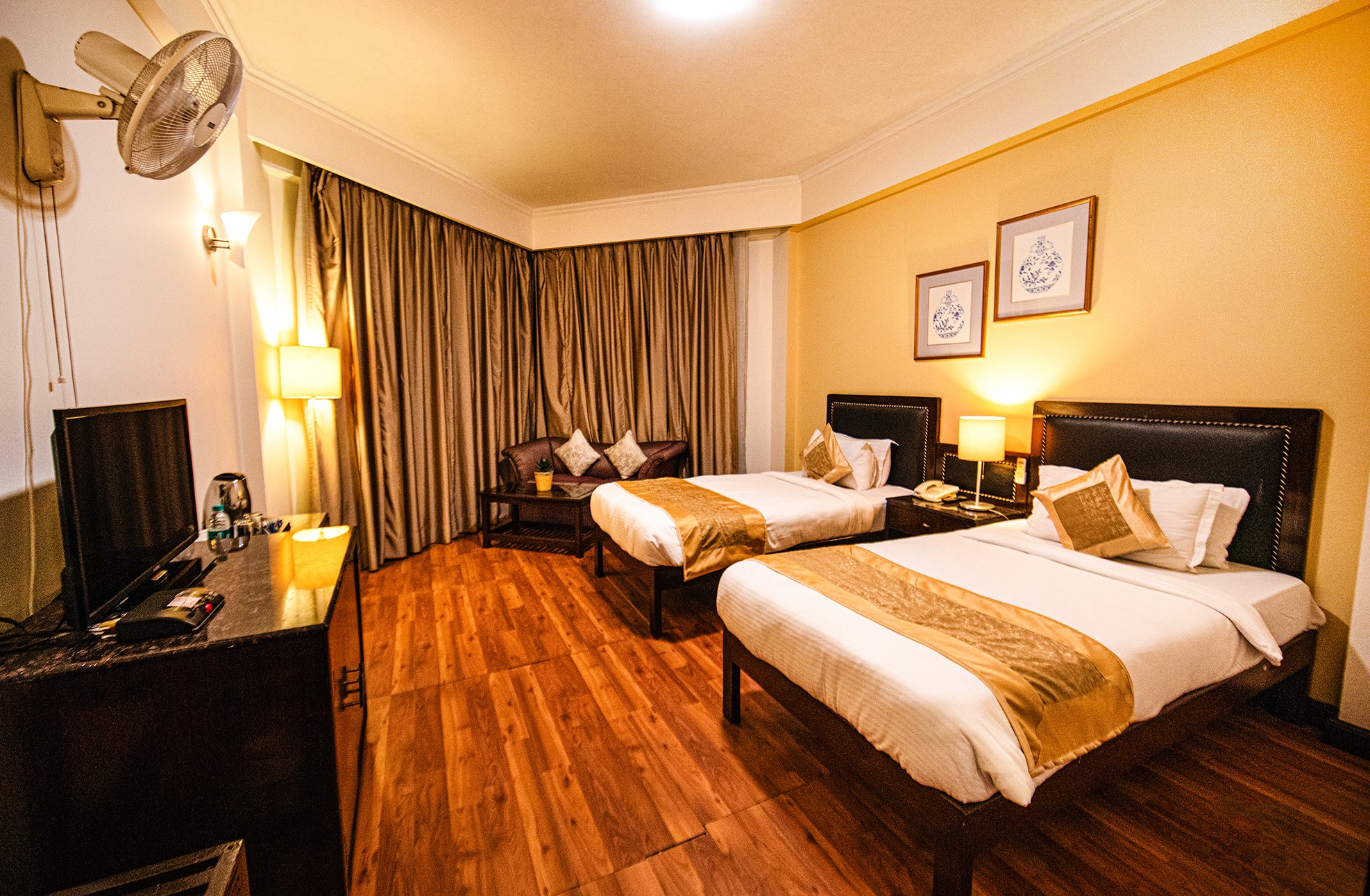 FabHotel Prime Luxera