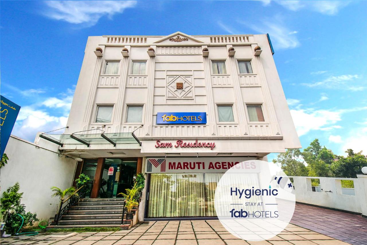 FabHotel Sam Residency Gandhipuram - Fully Vaccinated Staff