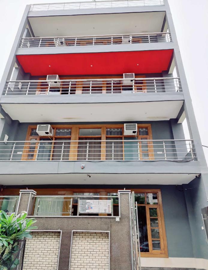 POP 701905 Diamond Inn