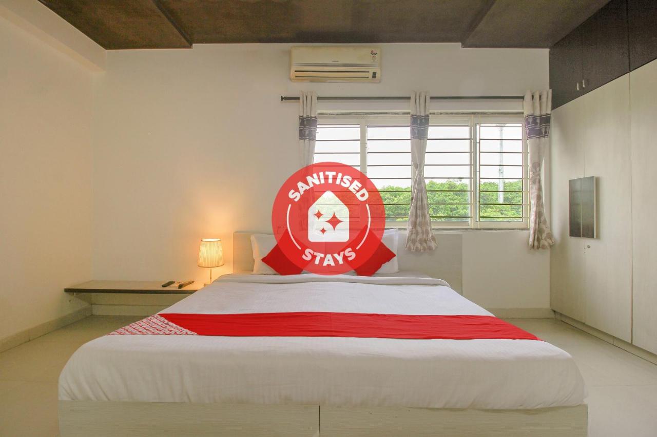 OYO Flagship 81760 Gardenia Service Apartment- Gachibowli