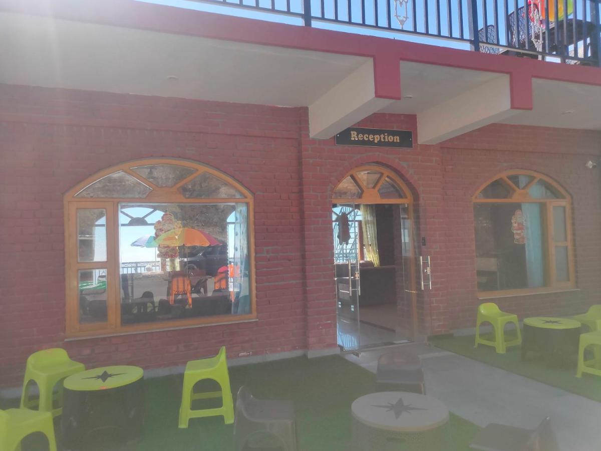 Collection O 808247 Hotel Vedantam