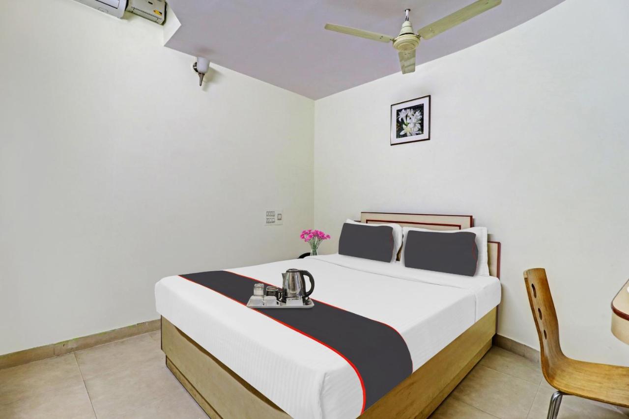 OYO Collection O 16107 N R Residency