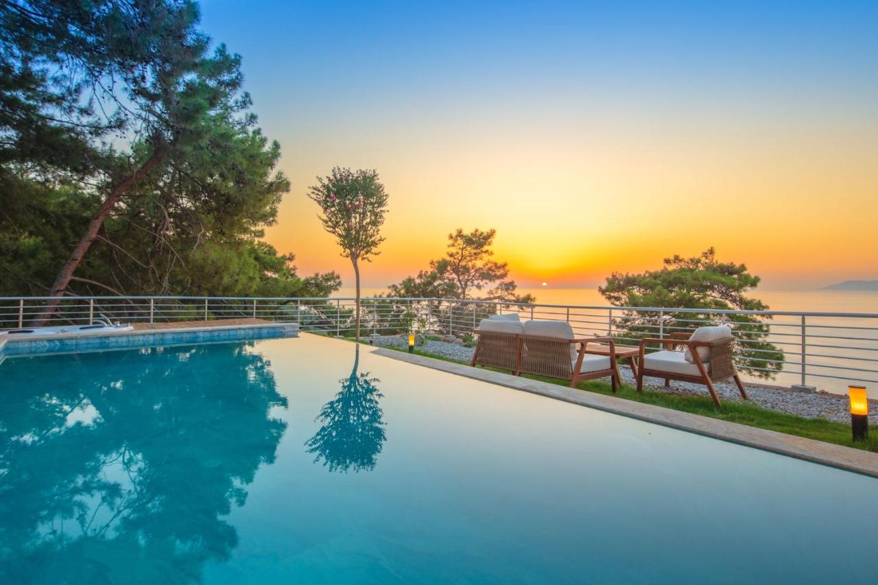 La Luna Faralya Villa 02