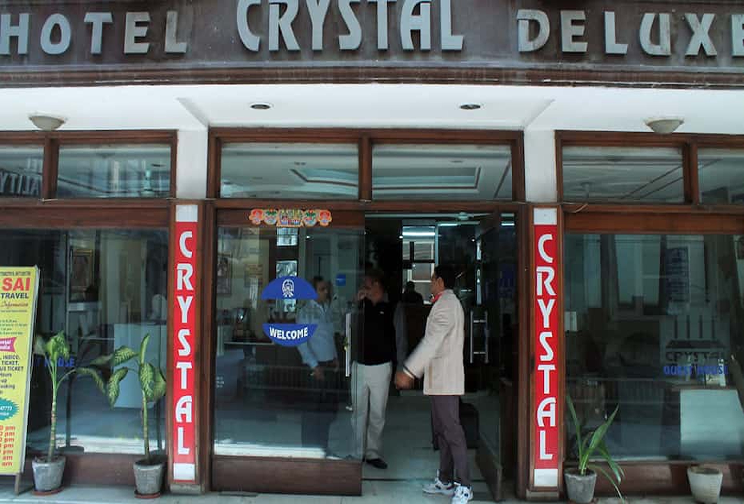 Hotel Crystal Deluxe