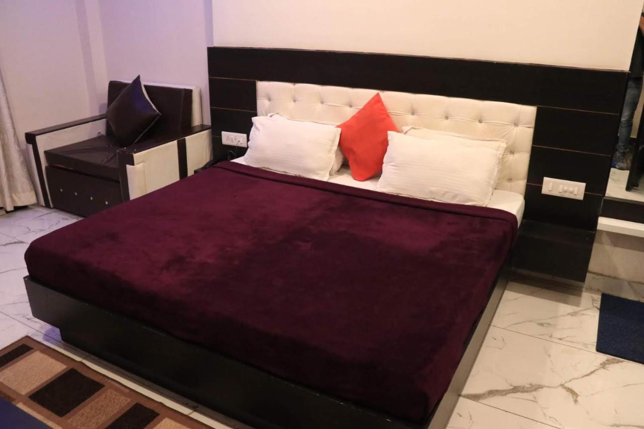 Hotel Raghuveer Residency