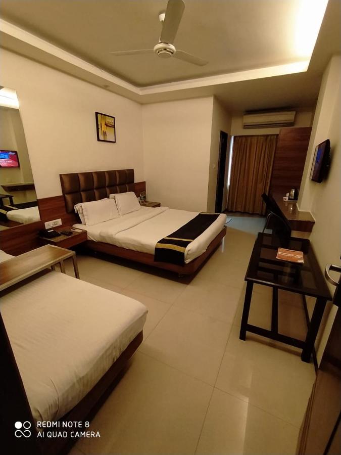 Kyriad Hotel Indore by OTHPL