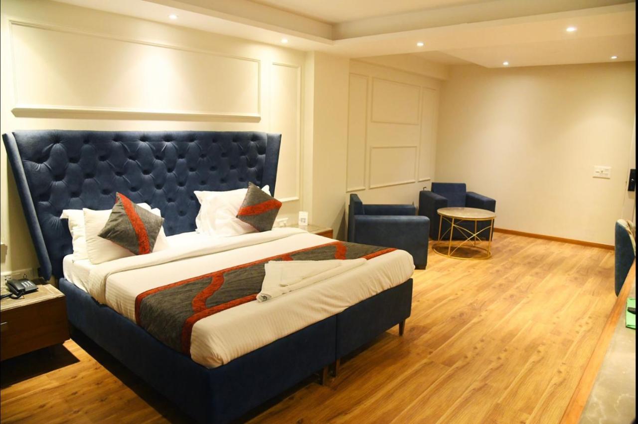 Hotel Vintage (By The Arc)