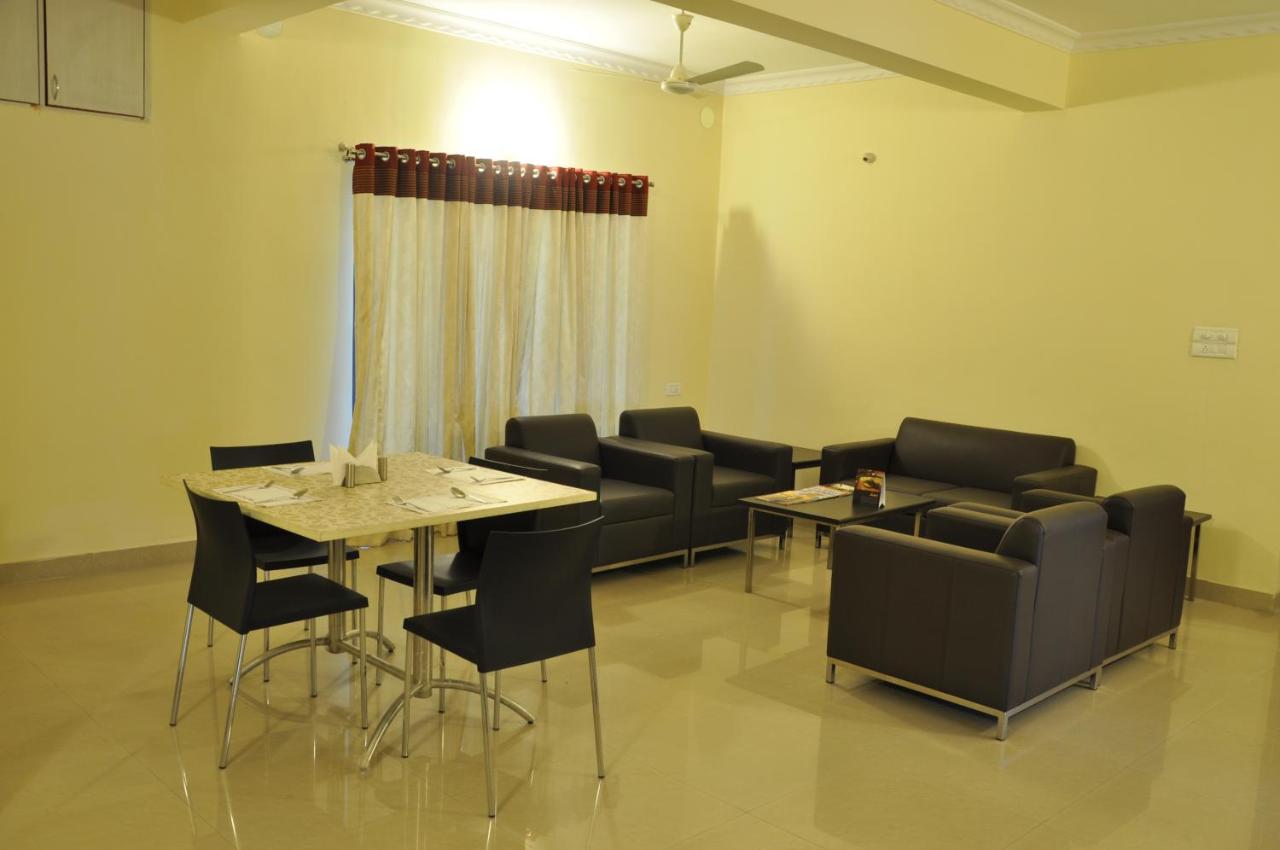 Luxor Park Service Apartment