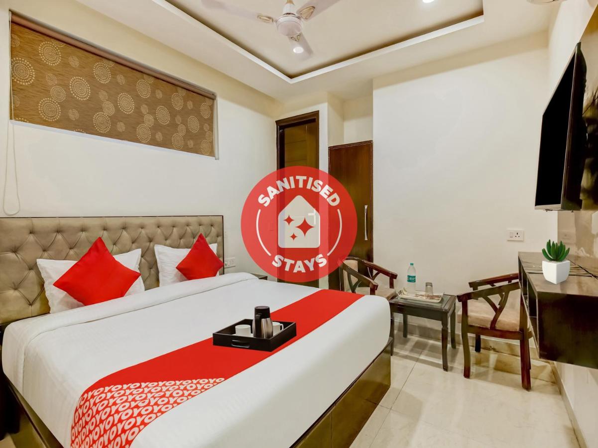 OYO Flagship 700951 Lycors