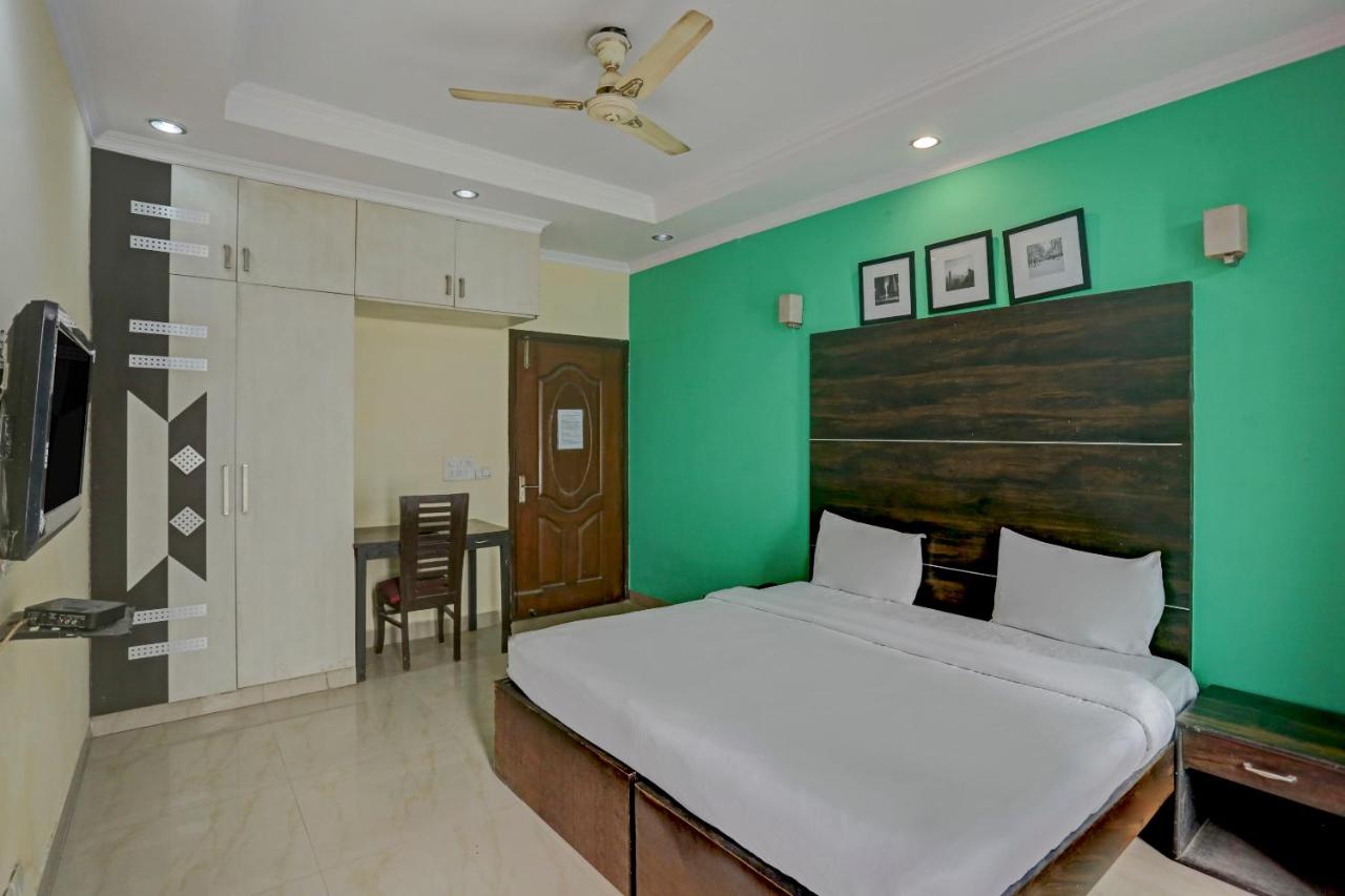 Collection O 805384 Ramjas Star Residency