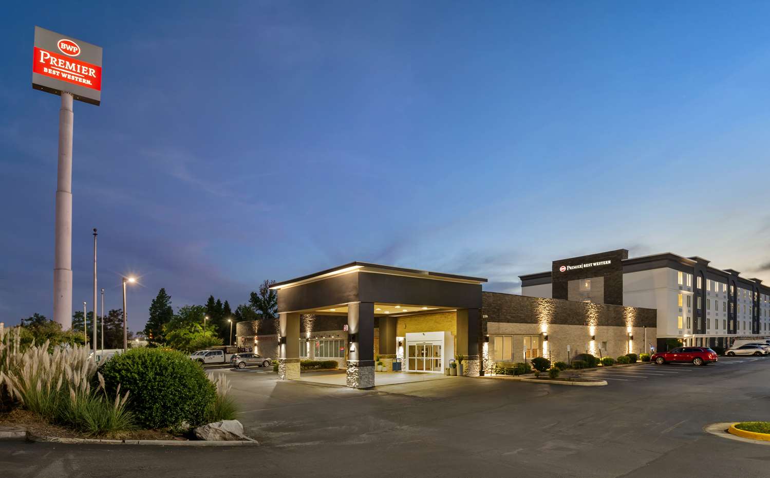 Best Western Premier Richmond City Gateway