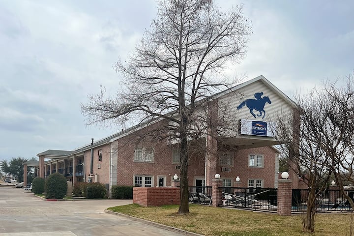 Baymont by Wyndham Willow Park