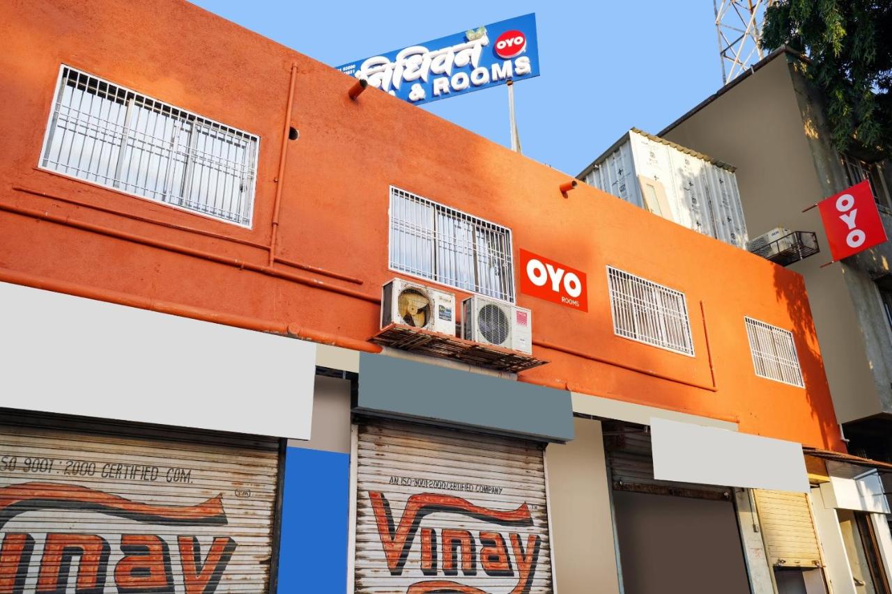 OYO Flagship 700297 Nidhivan Hotel And Rooms